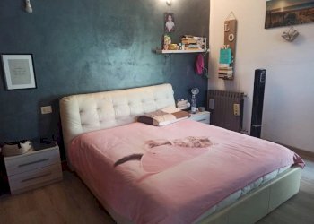Camera da letto - Appartamento via Alessandro Manzoni, 50, Galliate - foto 13