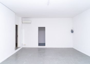 Negozio Bologna (zona Centro Storico) - foto 2