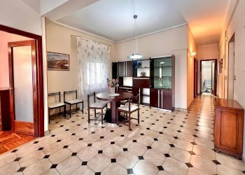 Three-room apartment Via Fiume, Sanremo - photo 3
