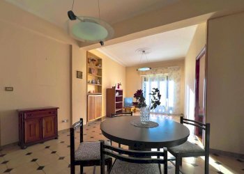 Three-room apartment Via Fiume, Sanremo - photo 4