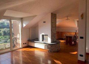Attic Via Grai 12, Camporosso - photo 1