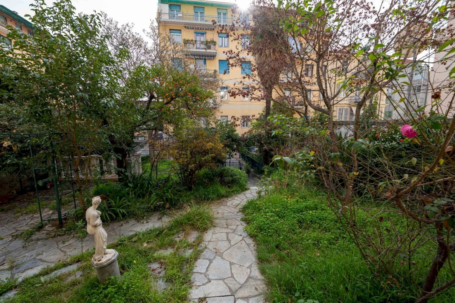 Townhouse Via Alessandro Volta, Sanremo - photo 3