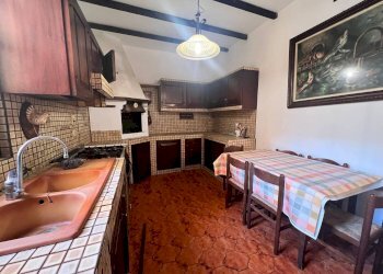 Townhouse Via Alessandro Volta, Sanremo - photo 18