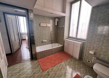 Townhouse Via Alessandro Volta, Sanremo - photo 26