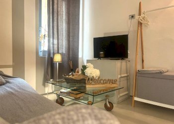 Two-room apartment Via dei Capuccini, Sanremo - photo 10