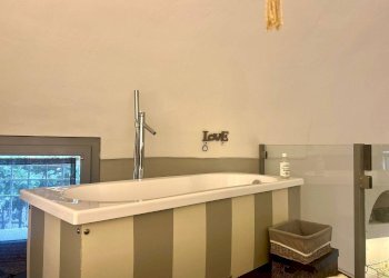 Two-room apartment Via dei Capuccini, Sanremo - photo 29