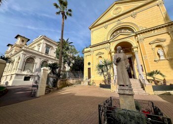 Two-room apartment Via dei Capuccini, Sanremo - photo 42