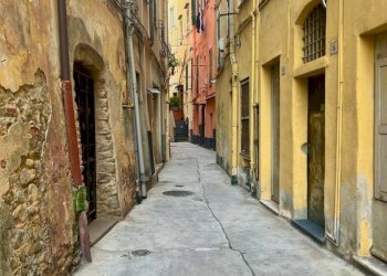 Two-room apartment Via dei Capuccini, Sanremo - photo 43