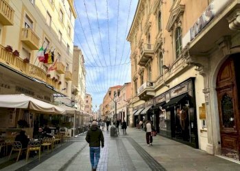 Two-room apartment Via dei Capuccini, Sanremo - photo 44