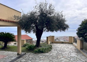 Villa Unifamiliare Sanremo - foto 35