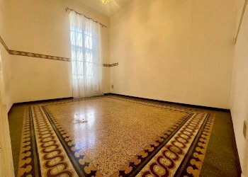 Four-room apartment Via Zeffiro Massa 38, Sanremo - photo 7