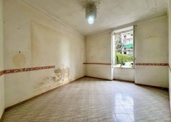 Four-room apartment Via Zeffiro Massa 38, Sanremo - photo 11