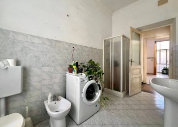 Four-room apartment Via Zeffiro Massa 38, Sanremo - photo 17