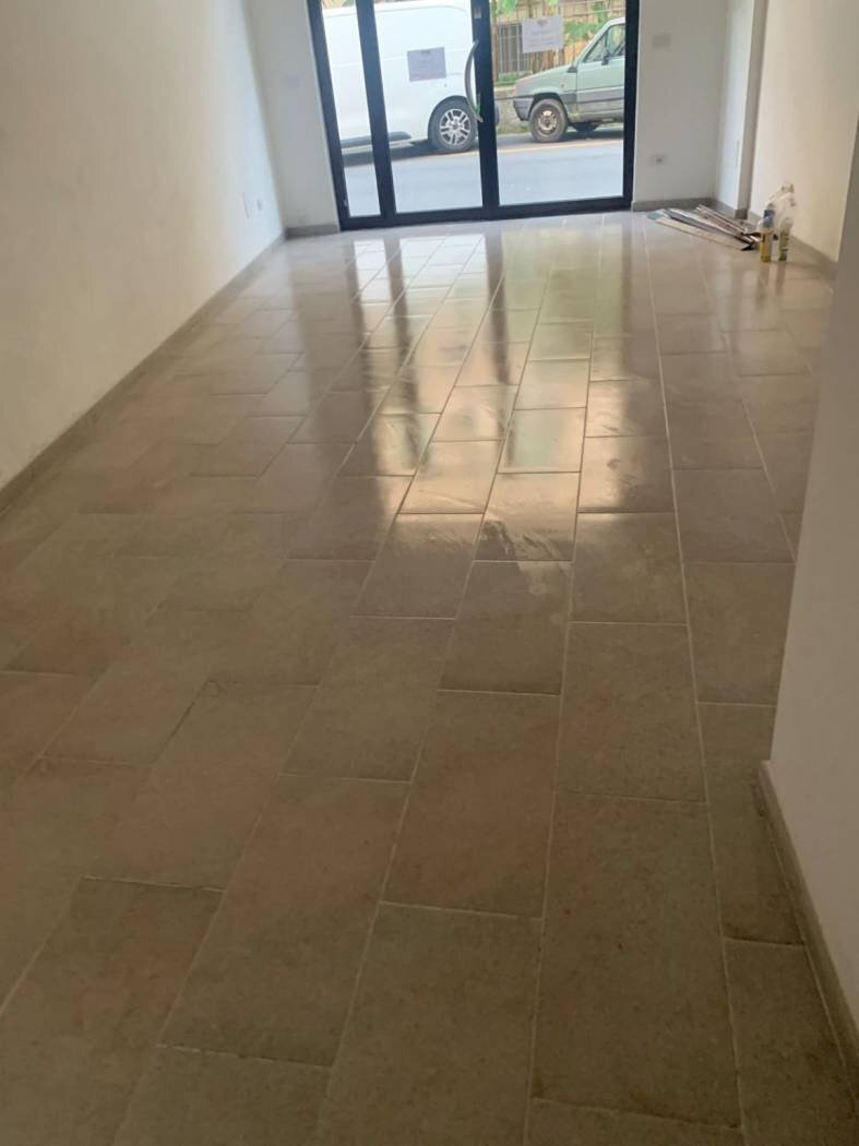 Commercial Premises Via Alfonso La Marmora, Sanremo - photo 2