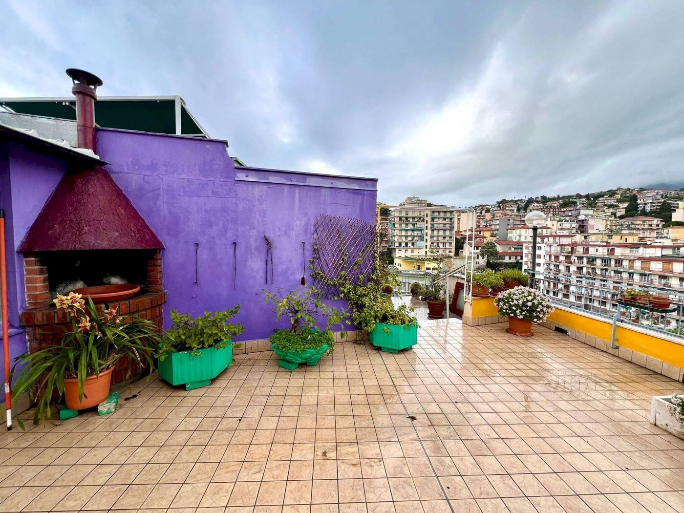 Three-room apartment Via Martiri della Libertà 18, Sanremo - photo 1