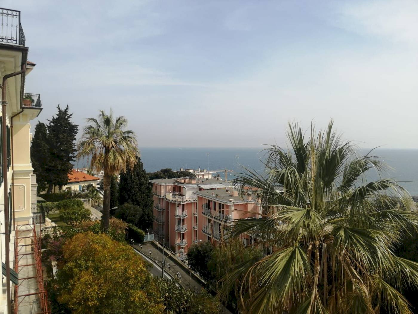 Four-room apartment Corso degli Inglesi, Sanremo - photo 1