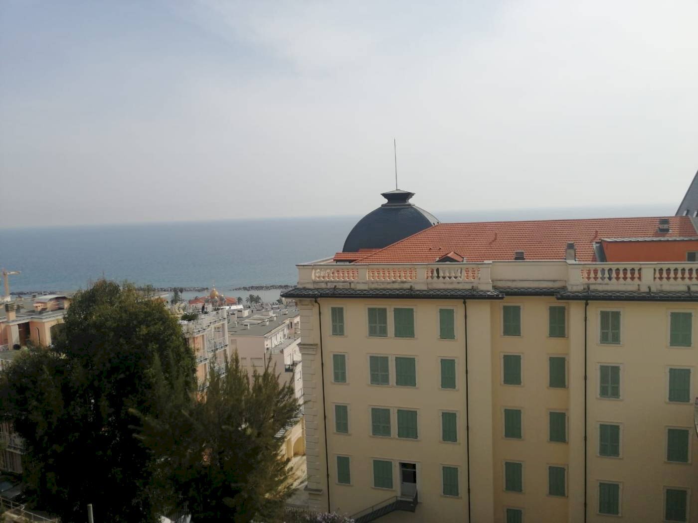 Four-room apartment Corso degli Inglesi, Sanremo - photo 3