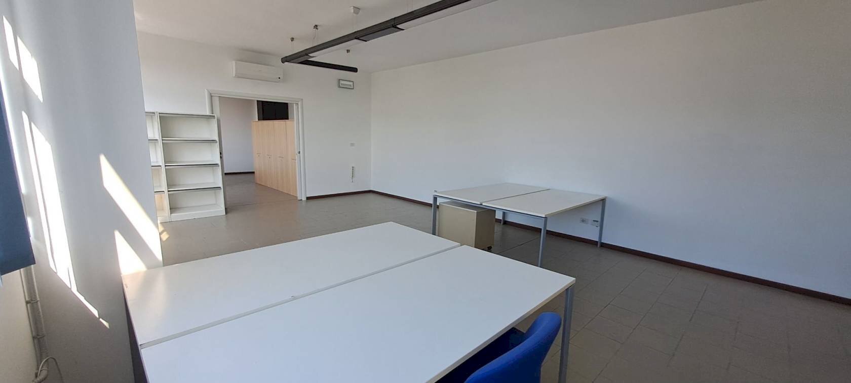 Office Via della Corte 4, Calderara di Reno - photo 2
