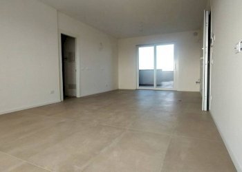 Four-room apartment Via Don Gaetano Botti 1, Sala Bolognese - photo 8