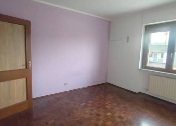 Four-room apartment Via Don Giovanni Battista Astre 17, Bernezzo - photo 5