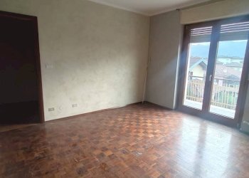 Four-room apartment Via Don Giovanni Battista Astre 17, Bernezzo - photo 11