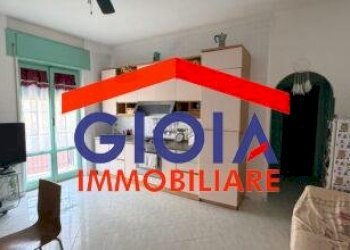 Two-room apartment Mondragone - photo 2