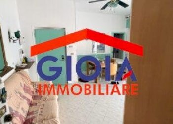 Two-room apartment Mondragone - photo 5