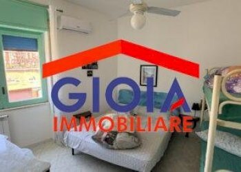 Two-room apartment Mondragone - photo 11