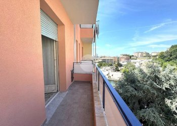 Two-room apartment Via della torrazza, Genova (neighborhood Prà) - photo 1
