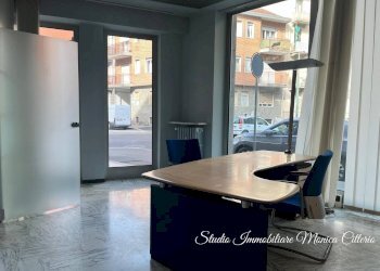 Locale Commerciale Via Bibiana 52, Torino (zona Borgo Vittoria) - foto 31