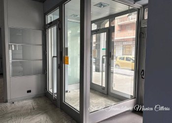 Locale Commerciale Via Bibiana 52, Torino (zona Borgo Vittoria) - foto 48