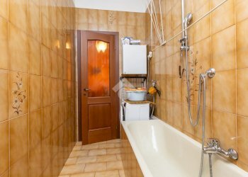 Three-room apartment Via San Giovanni, Beinasco - photo 17