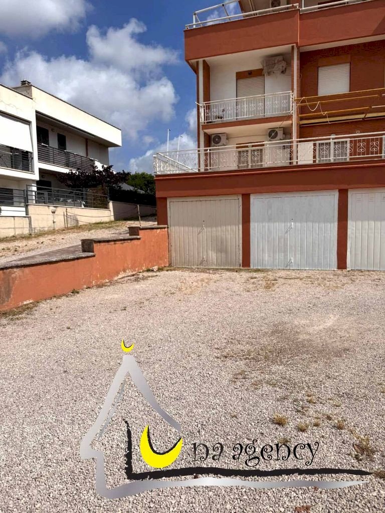 Casa indipendente Via Dei Guitti 19, 04016 Sabaudia LT, Sabaudia - foto 1