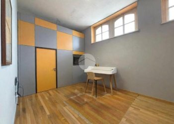 Apartment Via Natalia Ginzburg, Ivrea - photo 10