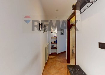 Two-room apartment Salita Sant'antonino, 60 
 Staglieno, Genova (neighborhood Staglieno) - photo 3