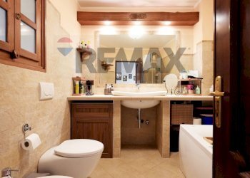 Two-room apartment Salita Sant'antonino, 60 
 Staglieno, Genova (neighborhood Staglieno) - photo 7