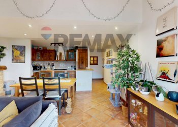 Two-room apartment Salita Sant'antonino, 60 
 Staglieno, Genova (neighborhood Staglieno) - photo 13