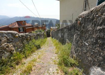 Two-room apartment Salita Sant'antonino, 60 
 Staglieno, Genova (neighborhood Staglieno) - photo 39