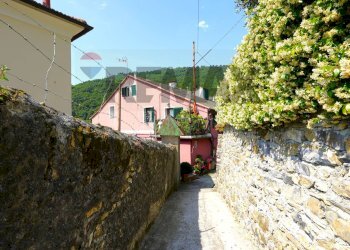Two-room apartment Salita Sant'antonino, 60 
 Staglieno, Genova (neighborhood Staglieno) - photo 41