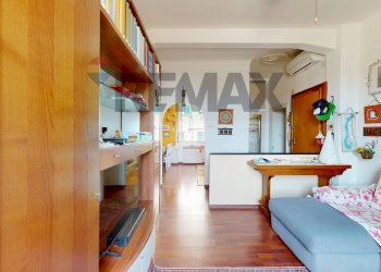 Bilocale Via Ponza, 20 
 Lagaccio, Genova (zona Lagaccio) - foto 9