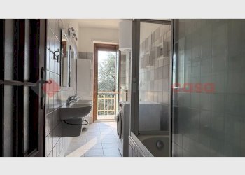 Three-room apartment Via Vittorio Emanuele II, 97, Bricherasio - photo 9