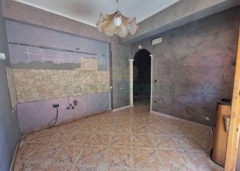 Foto 2 - Three-room apartment via Roma, Montoro - photo 2