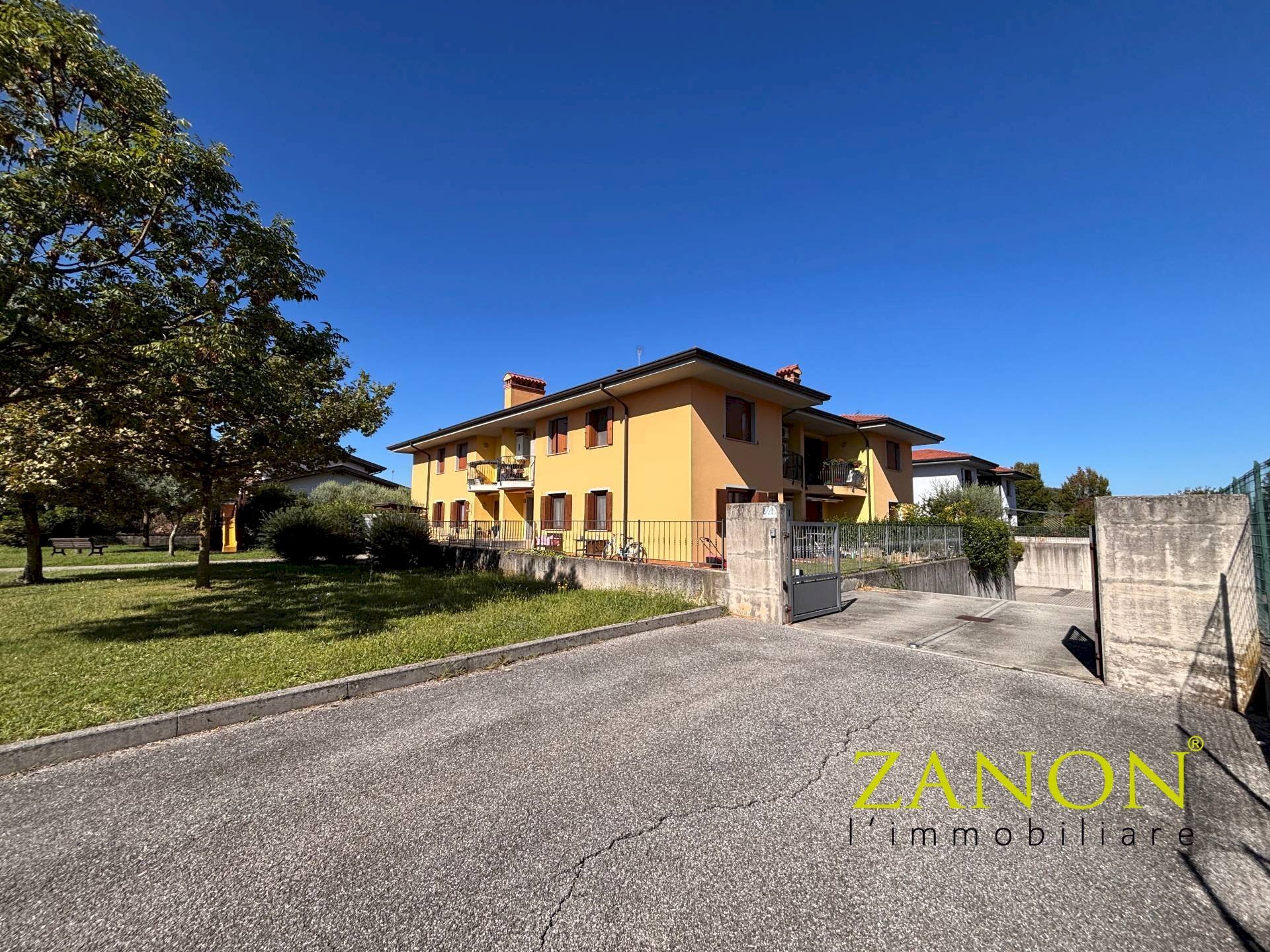 Foto 2 - Box Via dei Pini, Farra d'Isonzo - photo 2