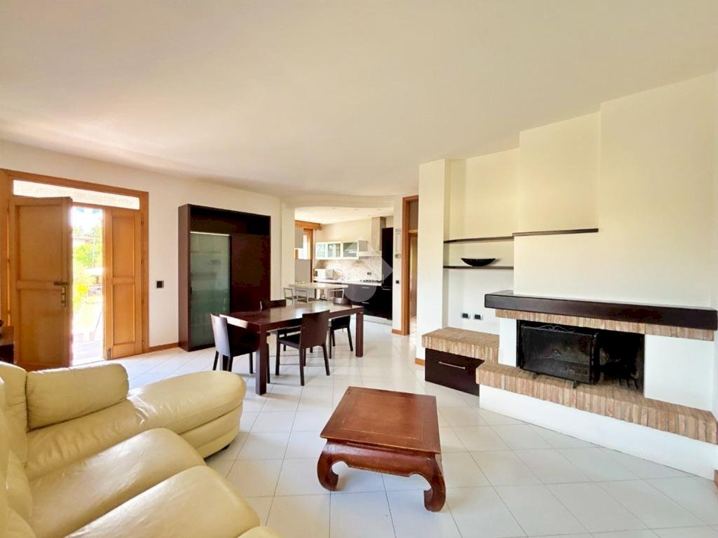 Three-room apartment Via Roma, Morciano di Romagna - photo 2
