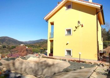 Foto 5 - Villa via San Lorenzo al Colle
 
10, Savona - photo 5