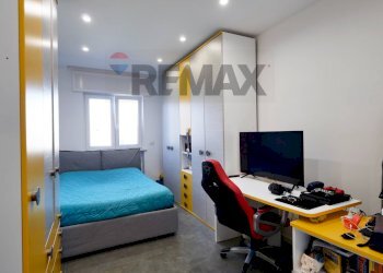 Camera / camera da letto - Quadrilocale Viale Luigi De Laurentis
 
3, Bari - foto 14