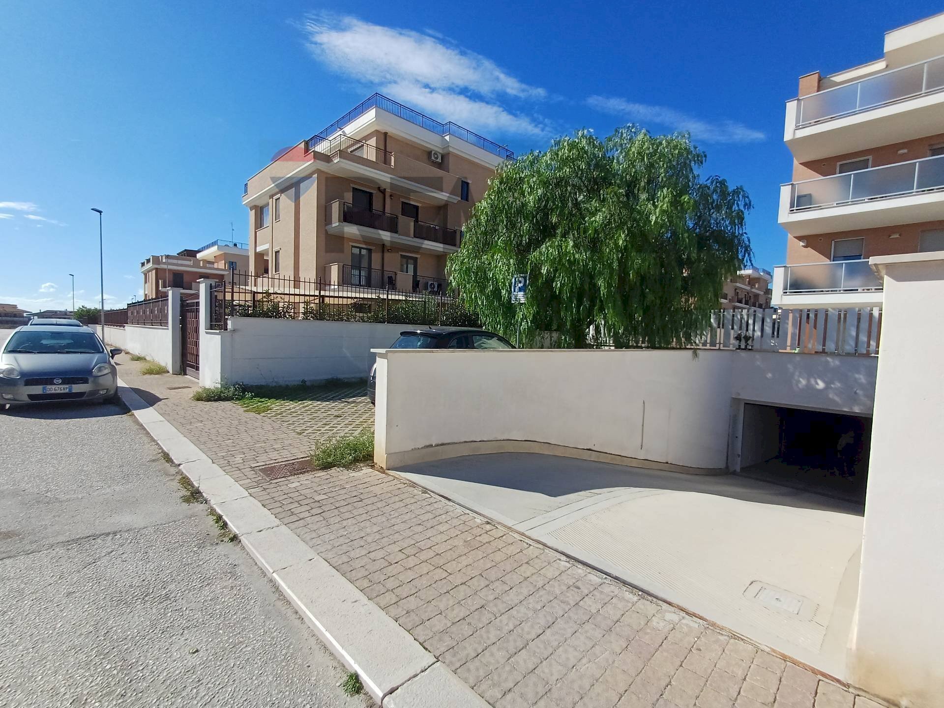 Edificio all\'aperto - Warehouse Via Giovanni da Verrazzano
 
9, Manfredonia - photo 1