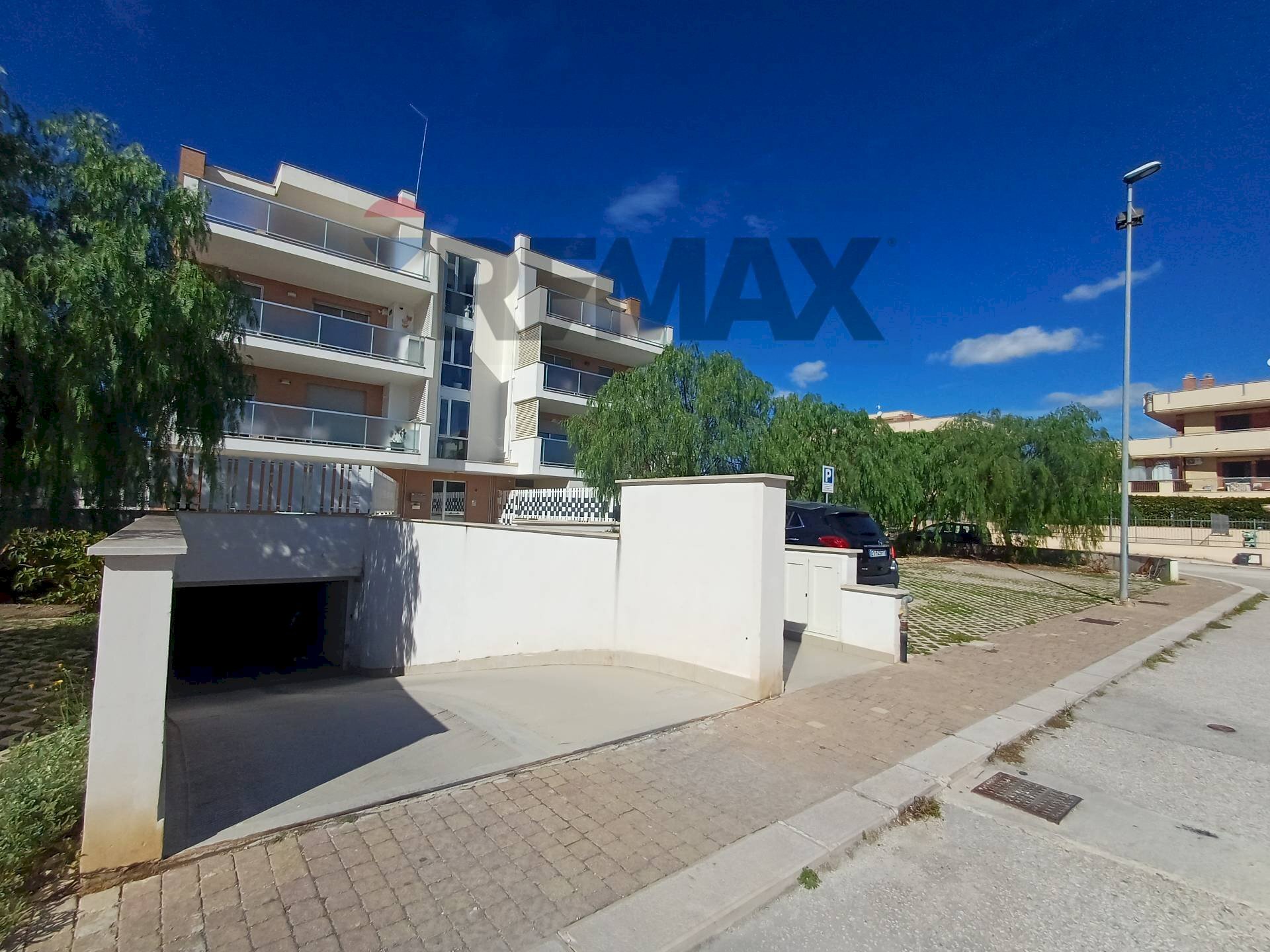 Edificio all\'aperto - Warehouse Via Giovanni da Verrazzano
 
9, Manfredonia - photo 2