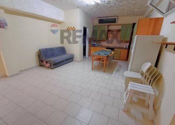 Sala da pranzo - Warehouse Via Giovanni da Verrazzano
9, Manfredonia - photo 10