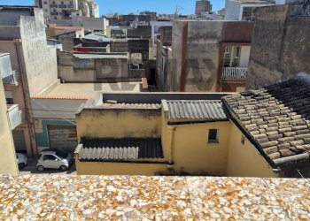Edificio all\'aperto - Three-room apartment Via Quintino Sella
 
44, Castelvetrano - photo 26
